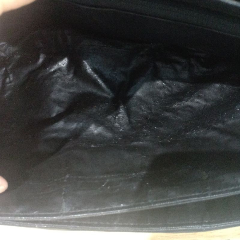 Túi xách tay da thật secondhand  061206