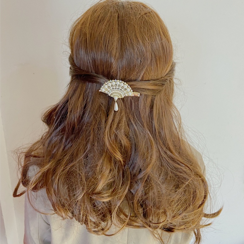 Kẹp Tóc Hình Quạt Đính Ngọc Trai Phong Cách vintage Hàn Quốc