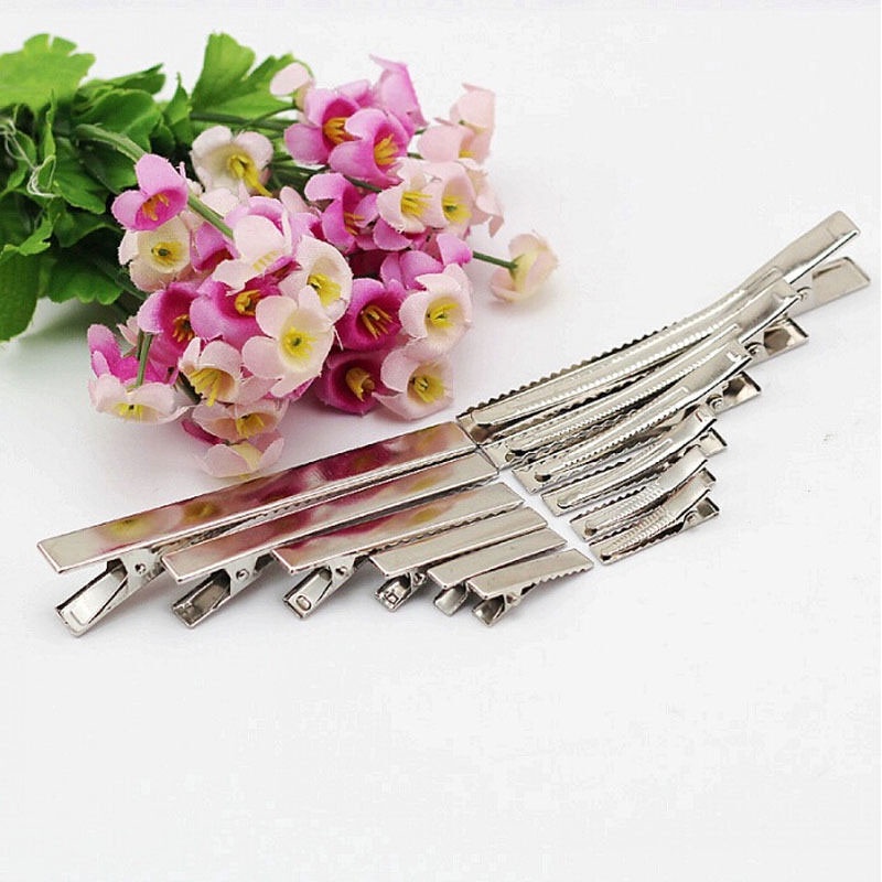 ### Bộ 50 Cá Sấu Kim Loại