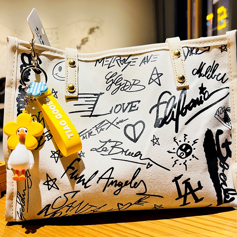 Móc Khóa Hình Ngỗng Hoạt Hình Dễ Thương Độc Đáo Trang Trí Ba Lô / Túi Xách