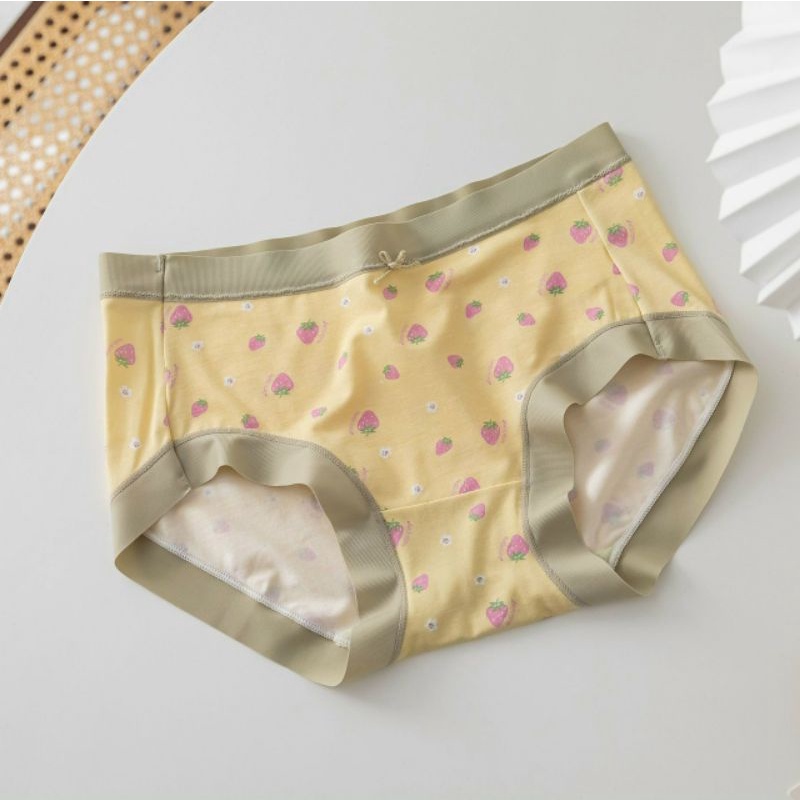 Quần lót su cotton cao cấp hình quả dâu siêu xinh, quần chíp đáy kháng khuẩn cạp cao nâng mông. | BigBuy360 - bigbuy360.vn