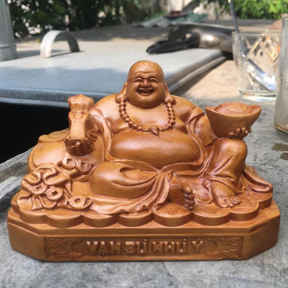 tượng phật di lặc để ô tô gỗ bách xanh | BigBuy360 - bigbuy360.vn