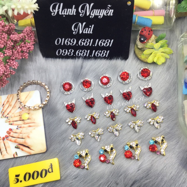 Đá Hình trang trí móng 5.000₫/viên. Bán Set 4 viên =20.000