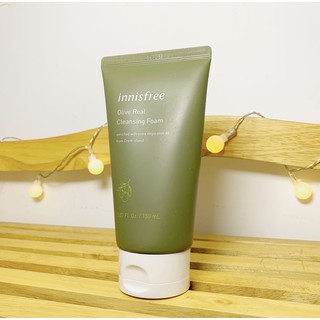 Sữa rửa mặt Innisfree Olive Real Cleansing Foam