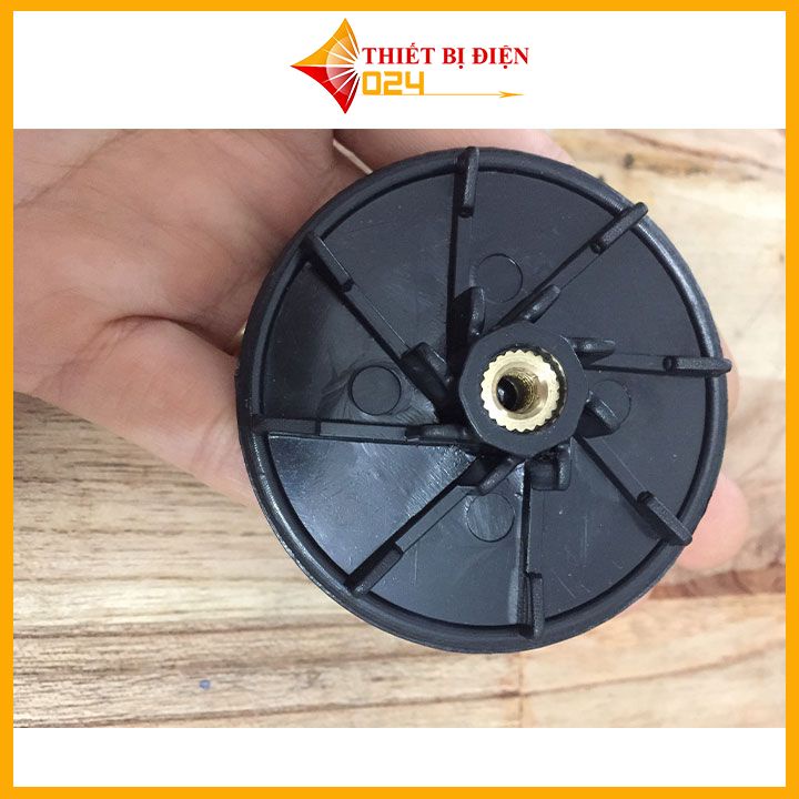 Bánh răng máy xay sinh tố mẫu 3