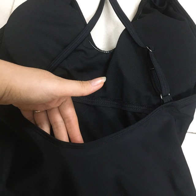 Bikini, Đồ bơi nữ đi biển liền mảnh màu đen Hiền Hồ (có sẵn mút ngực)