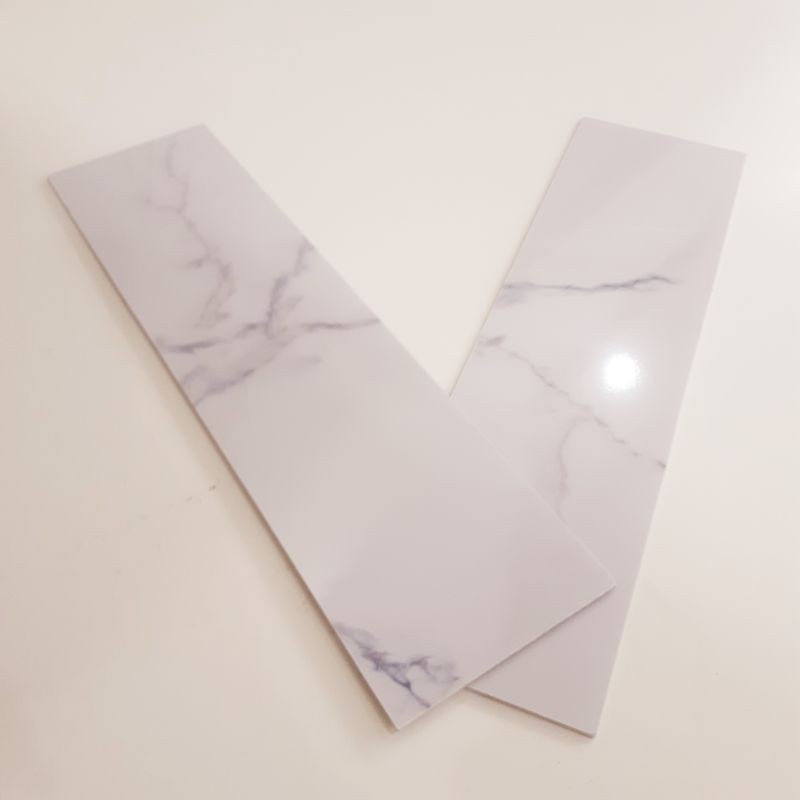 Tấm nhựa PVC ốp chân tường, dán tường, bóng sạch như gạch men, trang trí phòng, tặng băng dính 2 mặt cho đơn 20 sản phẩm