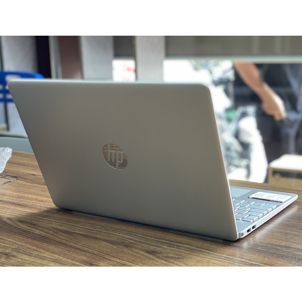 Laptop HP 15-DW3033dx Core i3-1115G4 3.0GHz 256GB SSD 8GB 15.6&quot; FHD BT WIN10S/Màu Bạc, laptop giá rẻ chính hãng