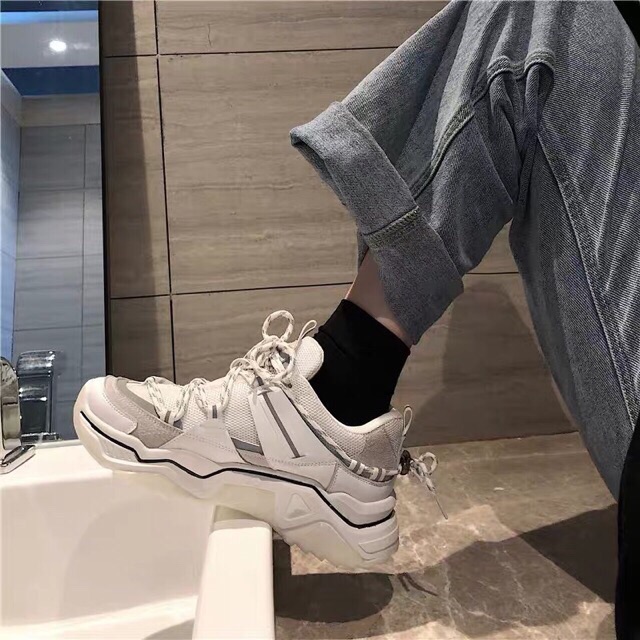 CÓ ẢNH THẬT GIÀY THỂ THAO SNEAKER PHẢN QUANG ULZZANG HÀN QUỐC ( PHẢN QUANG KHI ĐÈN FLASH CHIẾU VÀO ) | BigBuy360 - bigbuy360.vn