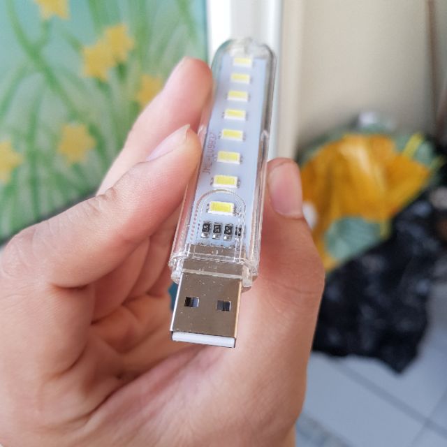 THANH ĐENG LED USB 3/8 BÓNG THÍCH HỢP ĐỂ BÀN HỌC