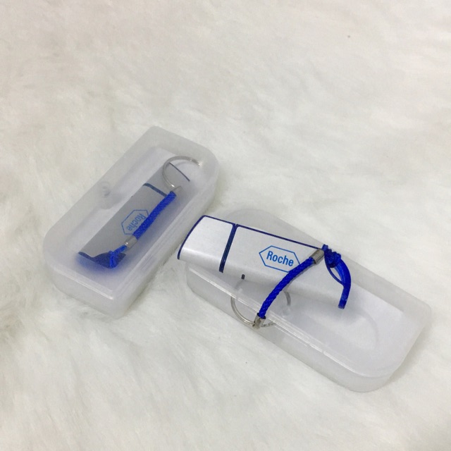 USB 4GB Roche