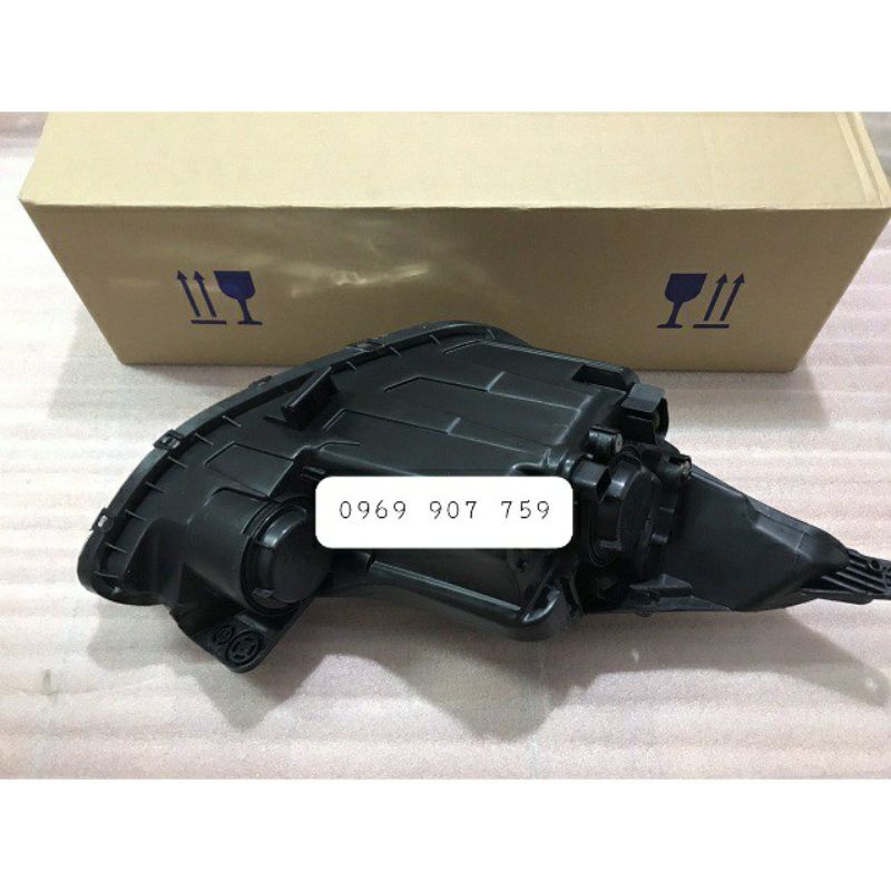 Đèn pha hyundai i10 grand