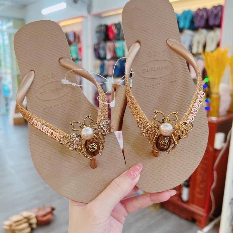 dép HVN Kim tuyến gold mix charm hạt ngọc