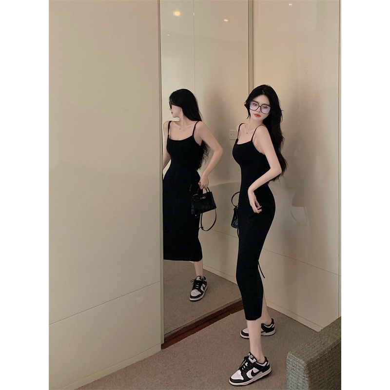 Đầm Hai Dây Dệt Kim Mỏng Hở Lưng Gợi Cảm Màu Trơn