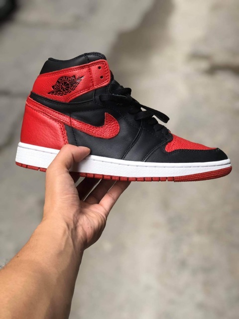 Giày JD 1 - bred chuẩn 1:1  ảnh tự chụp