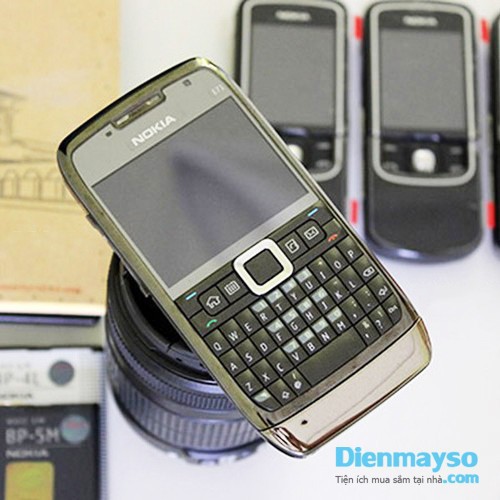 dodung1203-Điện thoại cổ Nokia E71 màu trắng