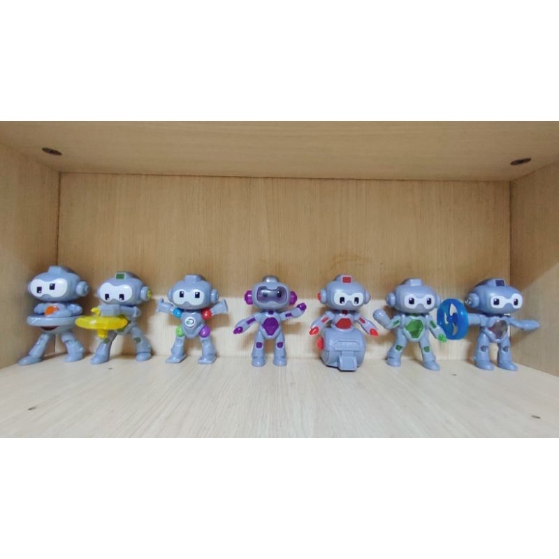 Combo mô hình Discovery Bot McDonald's Happy Meal
