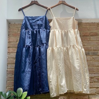 Đầm midi hai dây babydoll tầng