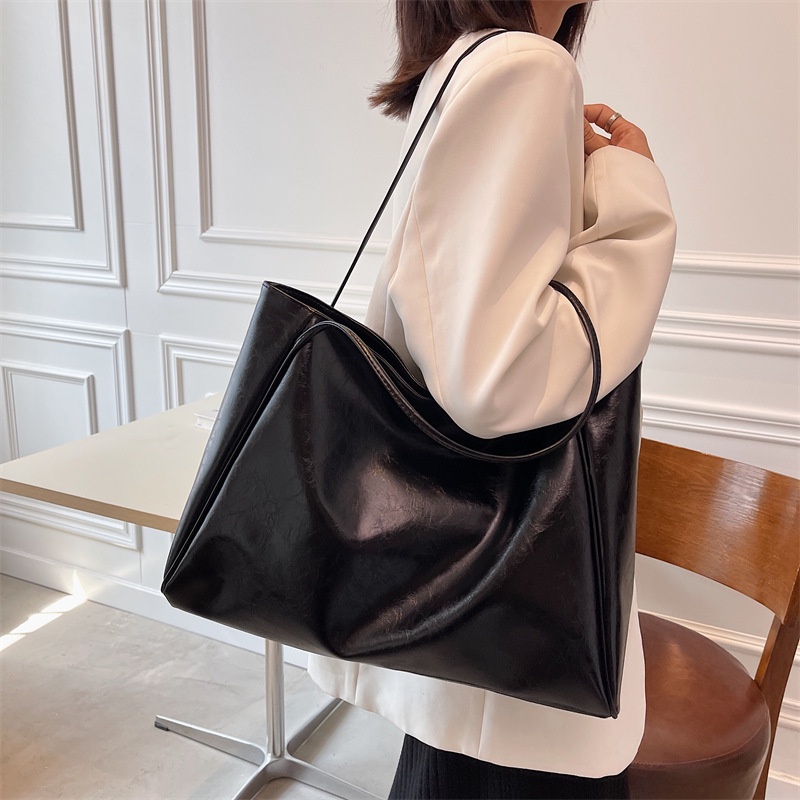 Túi Tote đeo vai cỡ lớn mềm mại thời trang mùa thu cho nữ 2021