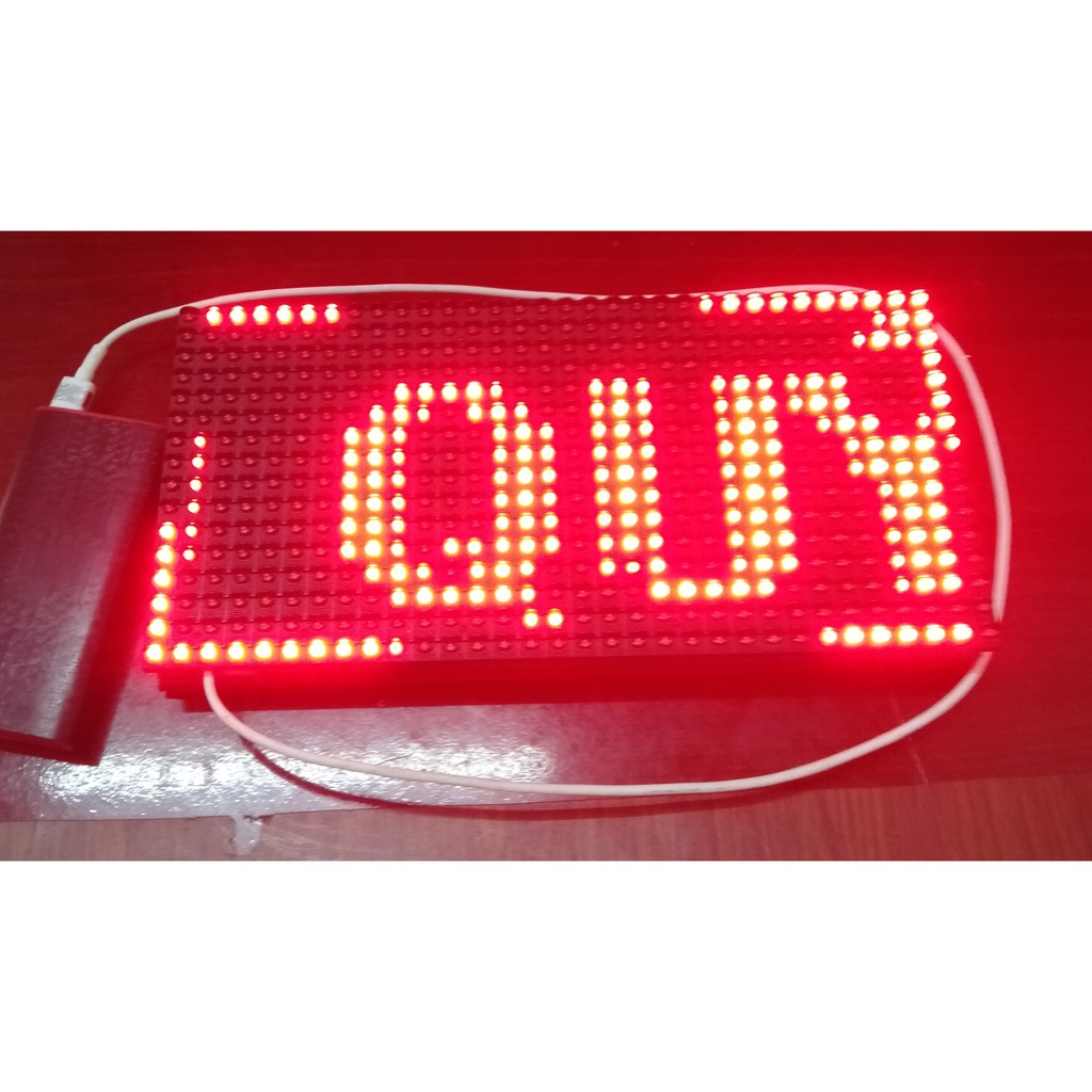 Bảng hiệu quảng cáo giá rẻ cho shop thời trang, live bán hàng, cafe thu hút khách. Dùng sạc dự phòng.