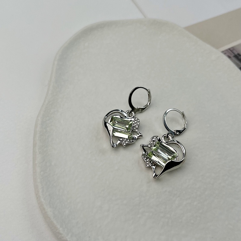 Đôi Khuyên Tai Nữ Phong Cách Hàn Quốc Xinh Xắn