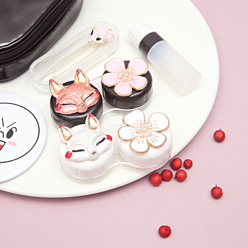 Hộp đựng kính áp tròng thiết kế họa tiết hoạt hình đáng yêu cho nữ