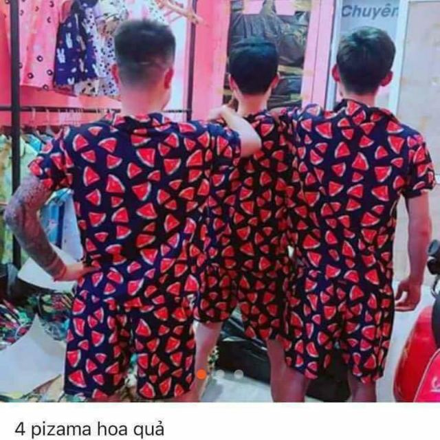 BỘ ĐỒ ĐI BIỂN