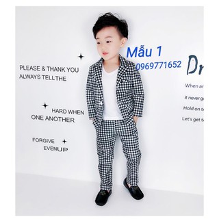 Bộ vest kẻ bé trai