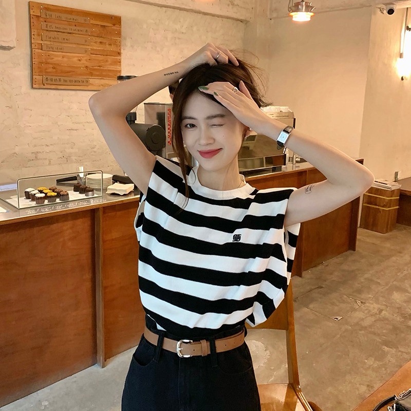 Áo Thun Sát Nách Dáng Rộng Kẻ Sọc Ngang Trẻ Trung Hợp Thời Trang Cho Bạn Gái