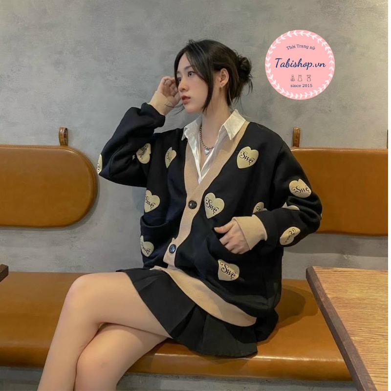 Áo khoác Cardigan in hình tim áo khoác nỉ nữ form rộng chống nắng xinh xắn | BigBuy360 - bigbuy360.vn