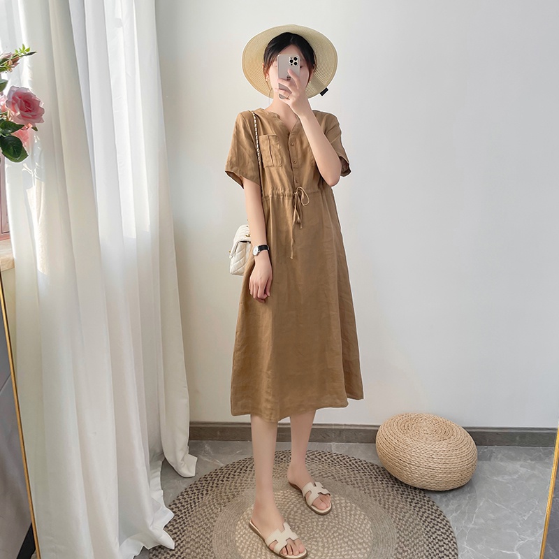 Đầm hè nữ linen suông cổ trụ tay cộc túi bổ trước, chất vải linen mềm mát