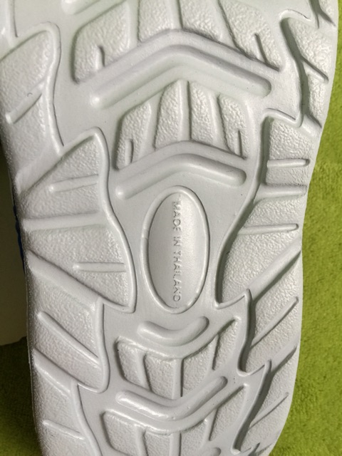 Dép quai ngang bé trai Kito