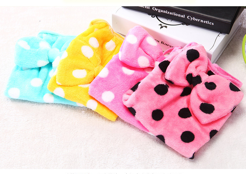 Khăn Lau Tay Treo Tường Hình Nơ Xinh Xắn