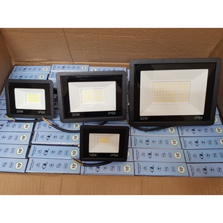 Đèn pha led 10w / 20w / 30w / 50w chống nước ip66