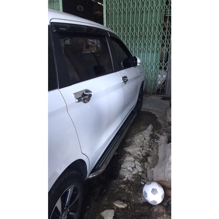 Bậc lên xuống, bệ bước chân cho SUZUKI ERTIGA mới nhất