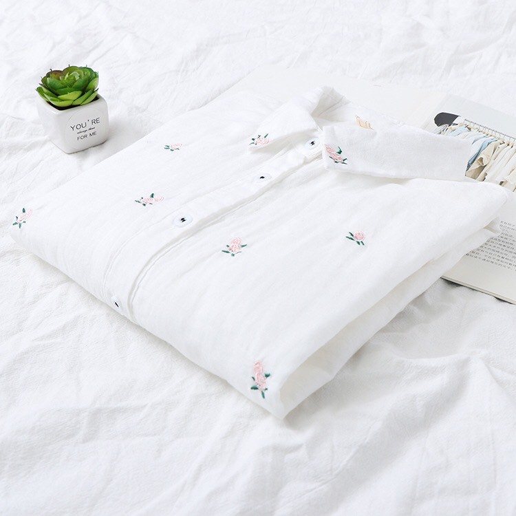 Áo SƠ MI TRẮNG  vải Xô thêu hoa nhí Nữ  maicuteshop