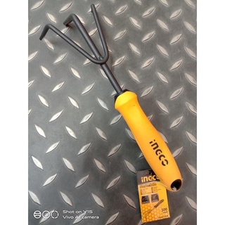 Cây cào đất làm vườn INGCO HGR1008