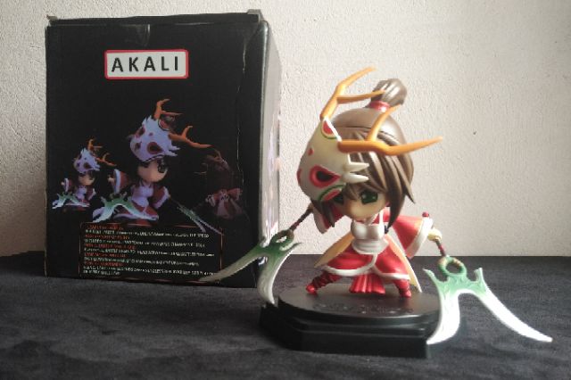 Mô hình Akali huyết nguyệt Chibi LOL - Liên Minh Huyền Thoại