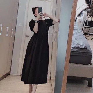 VÁY ĐEN TAY BỒNG DÁNG DÀI