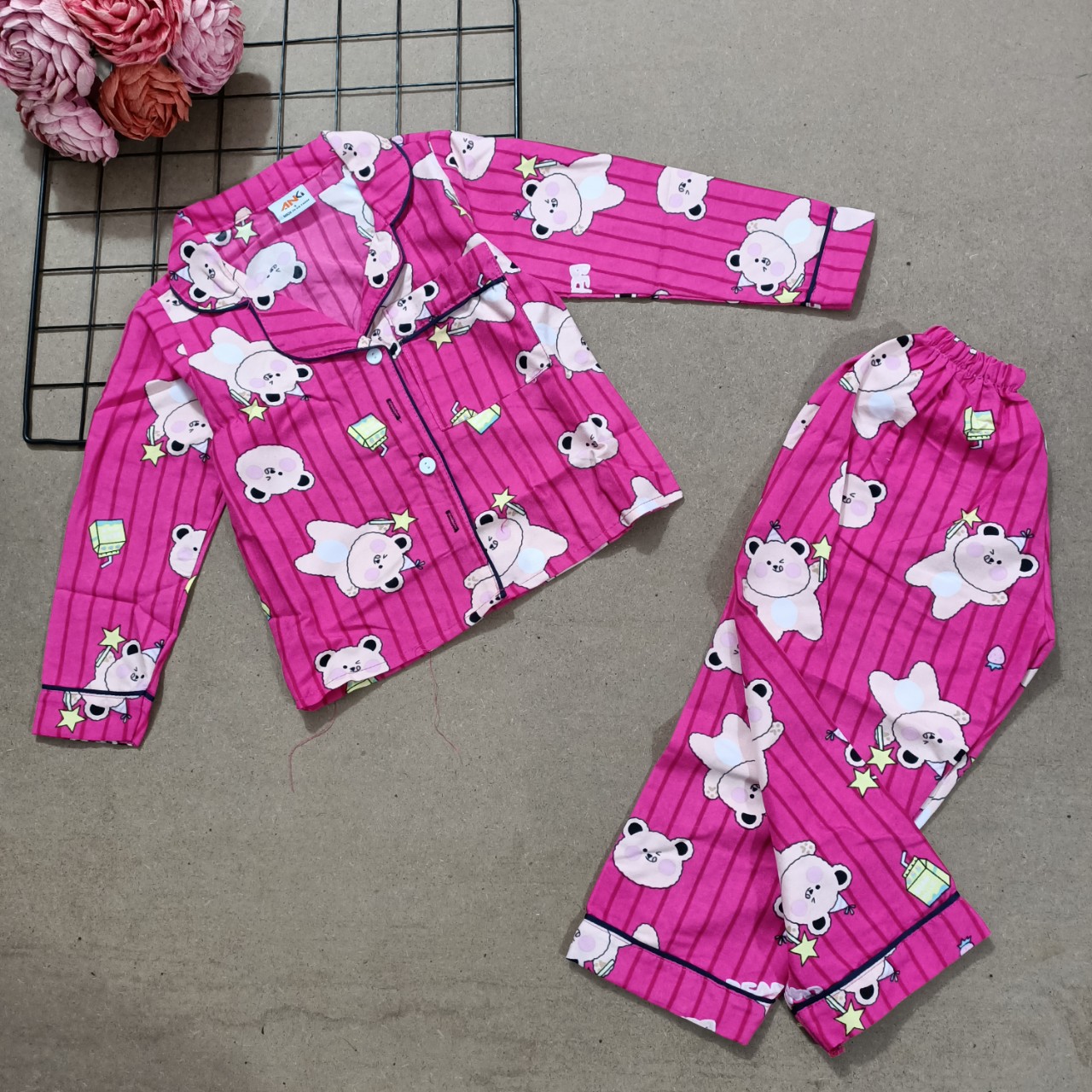 Bộ tay dài bé gái bộ dài pijama kate lụa 084