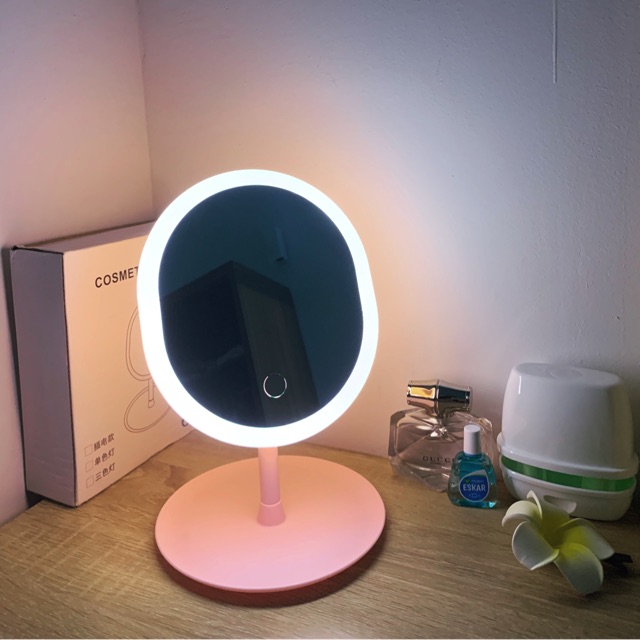 Gương Trang Điểm Oval Đèn LED Ánh Sáng 3 Màu Cảm Ứng (Kèm Cáp Sạc)