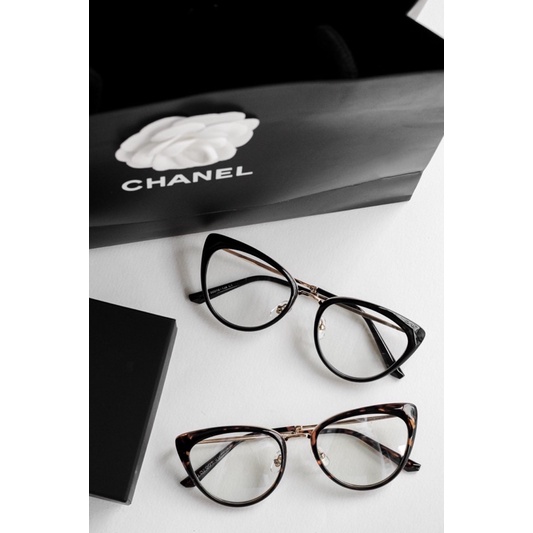 Gọng kính nữ kim loại dáng mắt mèo sang trọng RIC Eyewear