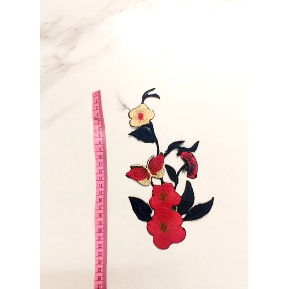 Hoa thêu ủi nhiệt trang trí may lên áo