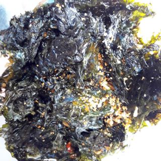 Rong biển cháy tỏi 300gr