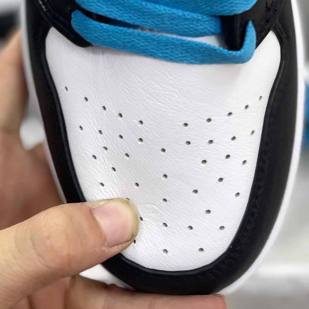 Giày Sneaker Jordan 1 Low Xanh Đen