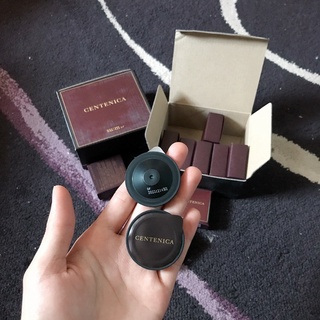 Hộp 2 Vỉ Kem Dưỡng Nghìn Đô Trẻ Hóa 10 Năm Tuổi Sum37 Centenica 0.6ml/2 Vỉ
