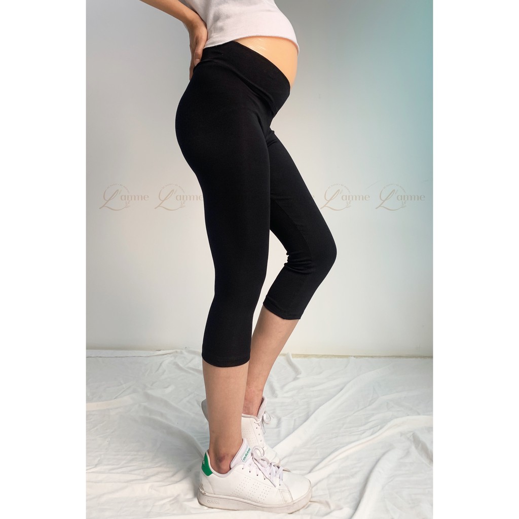 Quần bầu Legging Cạp Chéo chất liệu cotton co giãn tốt, mỏng thoáng, phù hợp với mùa hè thiết kế bởi LAMME