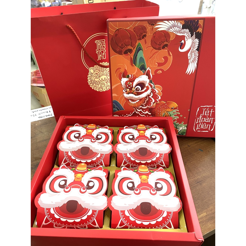 Hộp Trung Thu 4 bánh Kỳ Lân Chiêu Tài