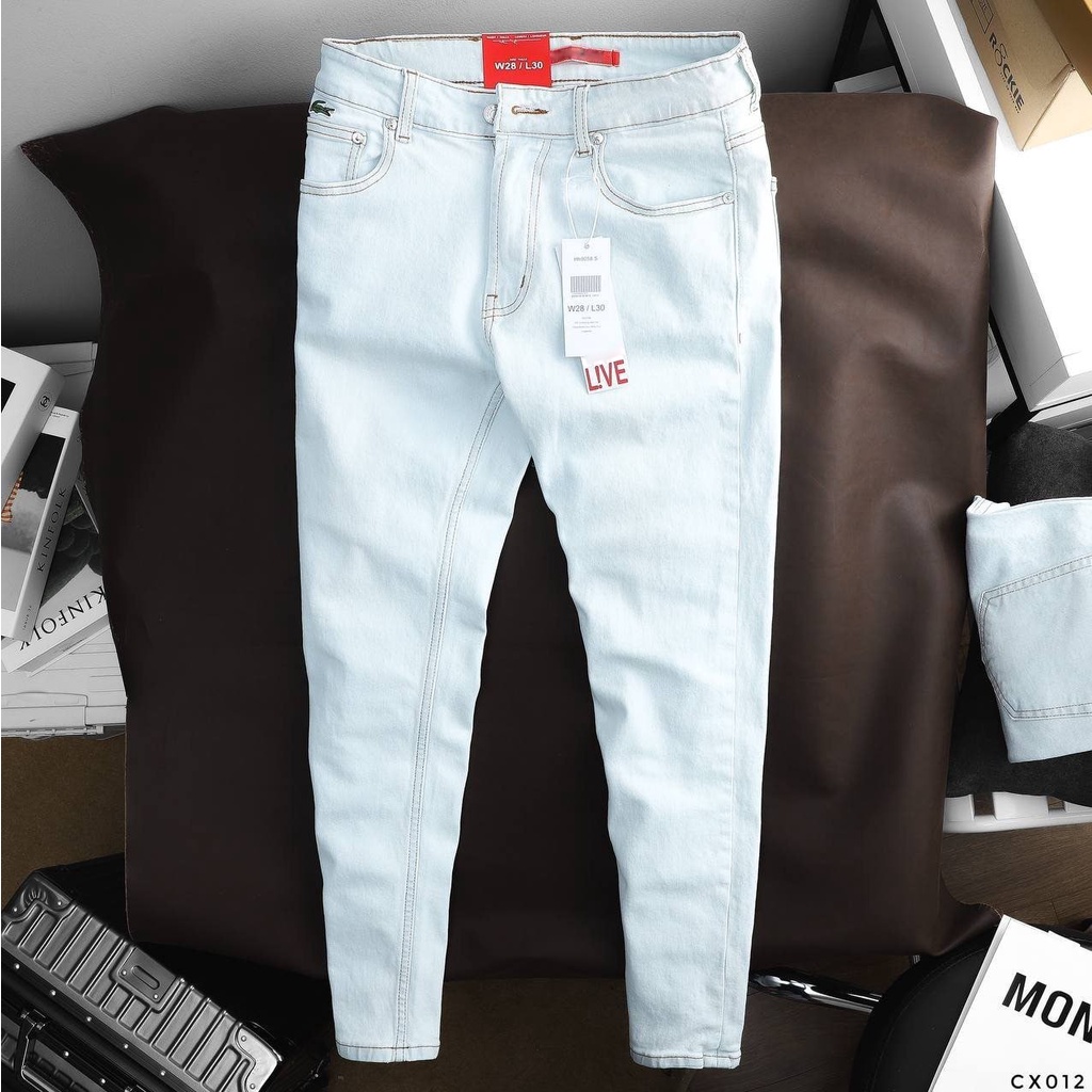 Quần Jeans Xanh Kiểu Dáng Rách Gối Phong Cách Trẻ Trung Chất Vải Bò Mềm Mịn Dáng Ôm Ống Côn Năng Động