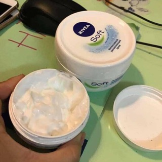Kem nẻ nivia soft đức
